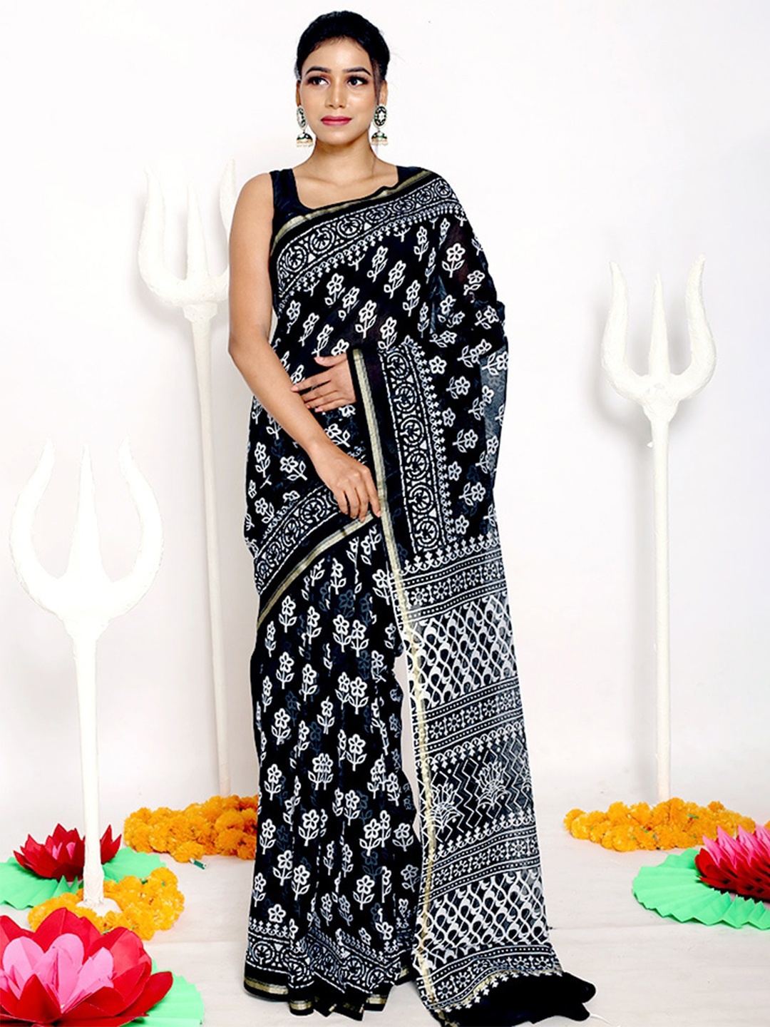 

AllSilks Black & White Ethnic Motifs Zari Silk Blend Chanderi Saree