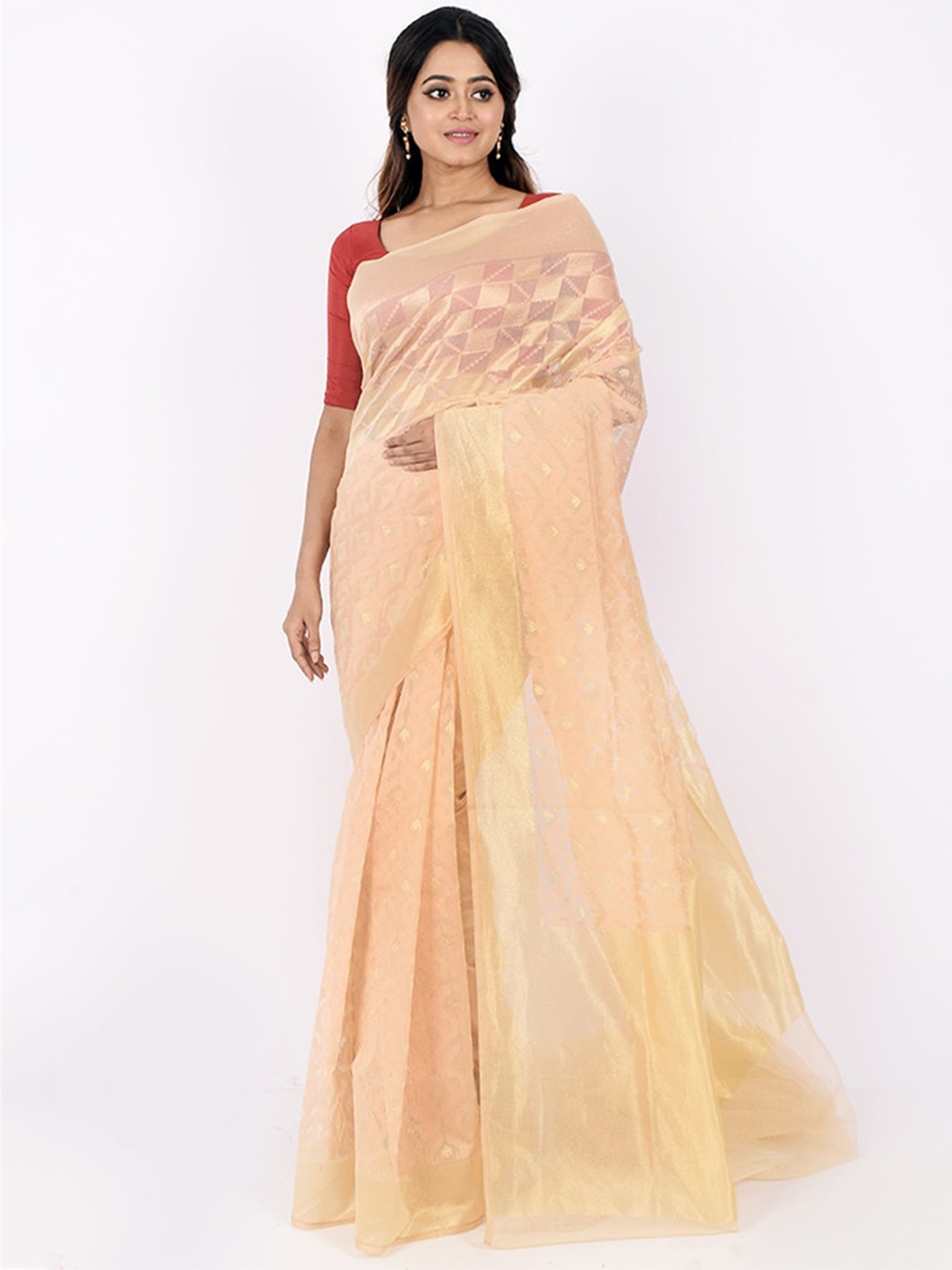 

AllSilks Cream-Coloured & Gold-Toned Woven Design Net Saree