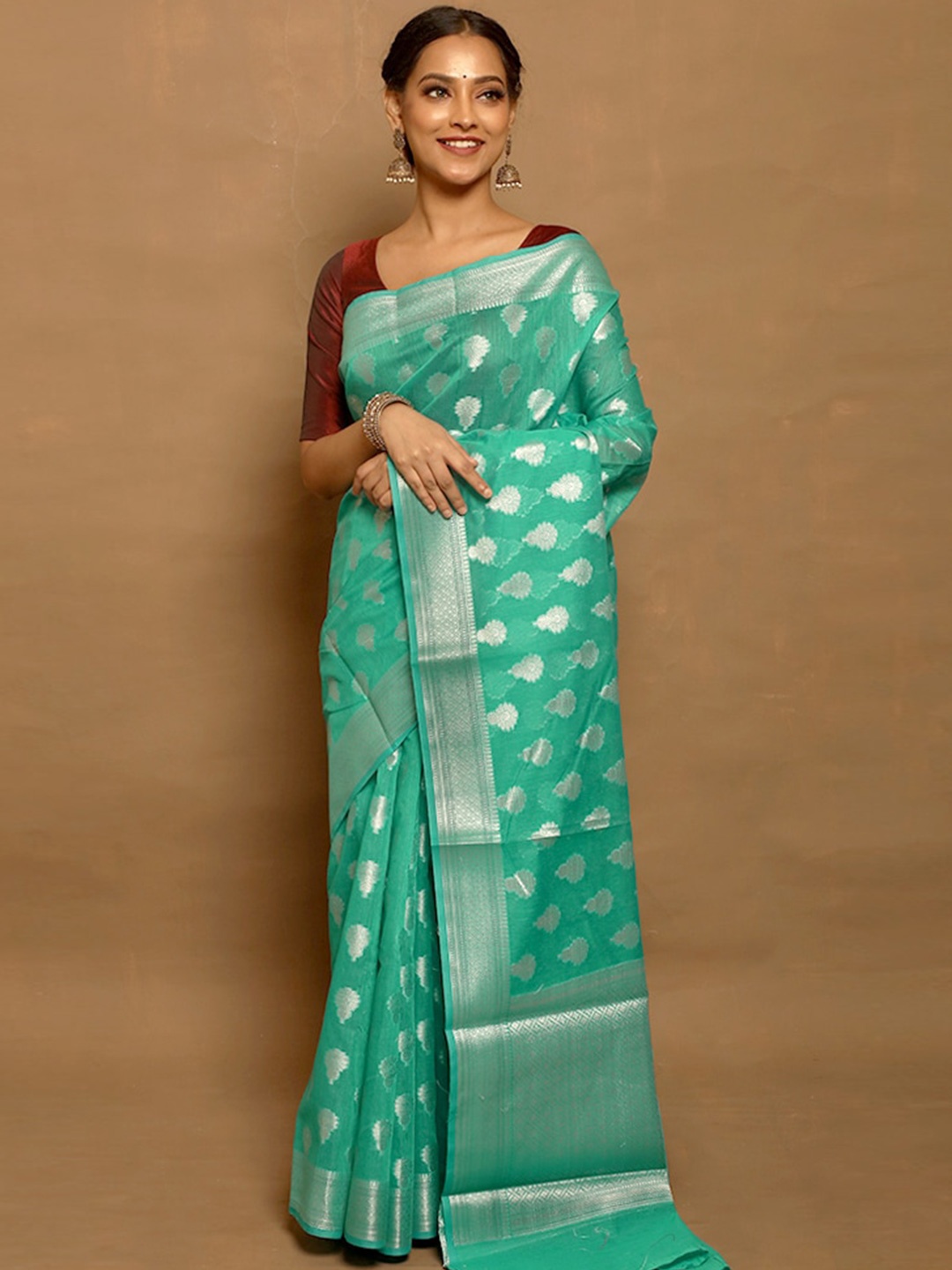 

AllSilks Sea Green & Silver-Toned Woven Design Zari Silk Cotton Saree