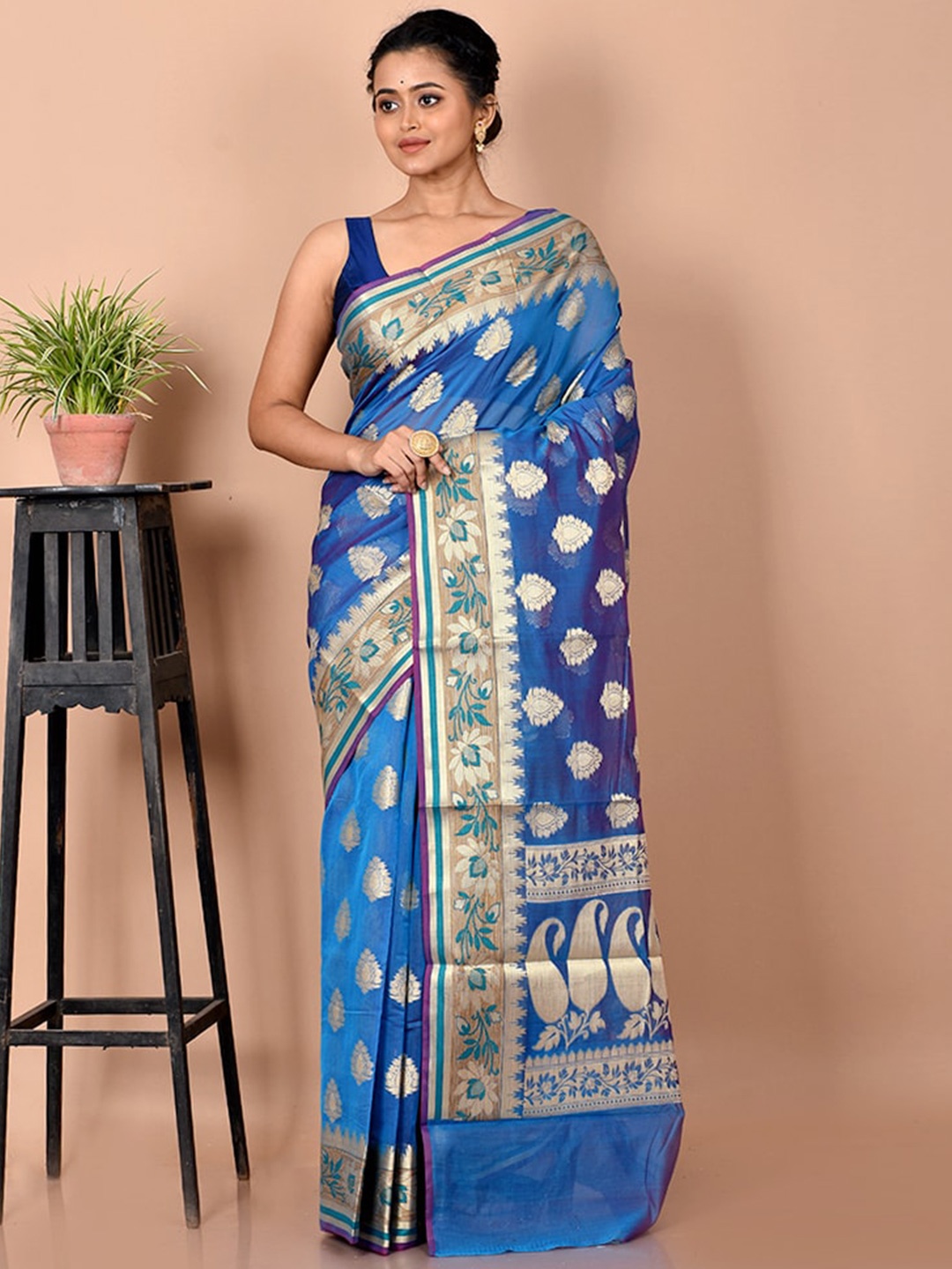 

AllSilks Blue & Gold-Toned Woven Design Zari Silk Cotton Saree