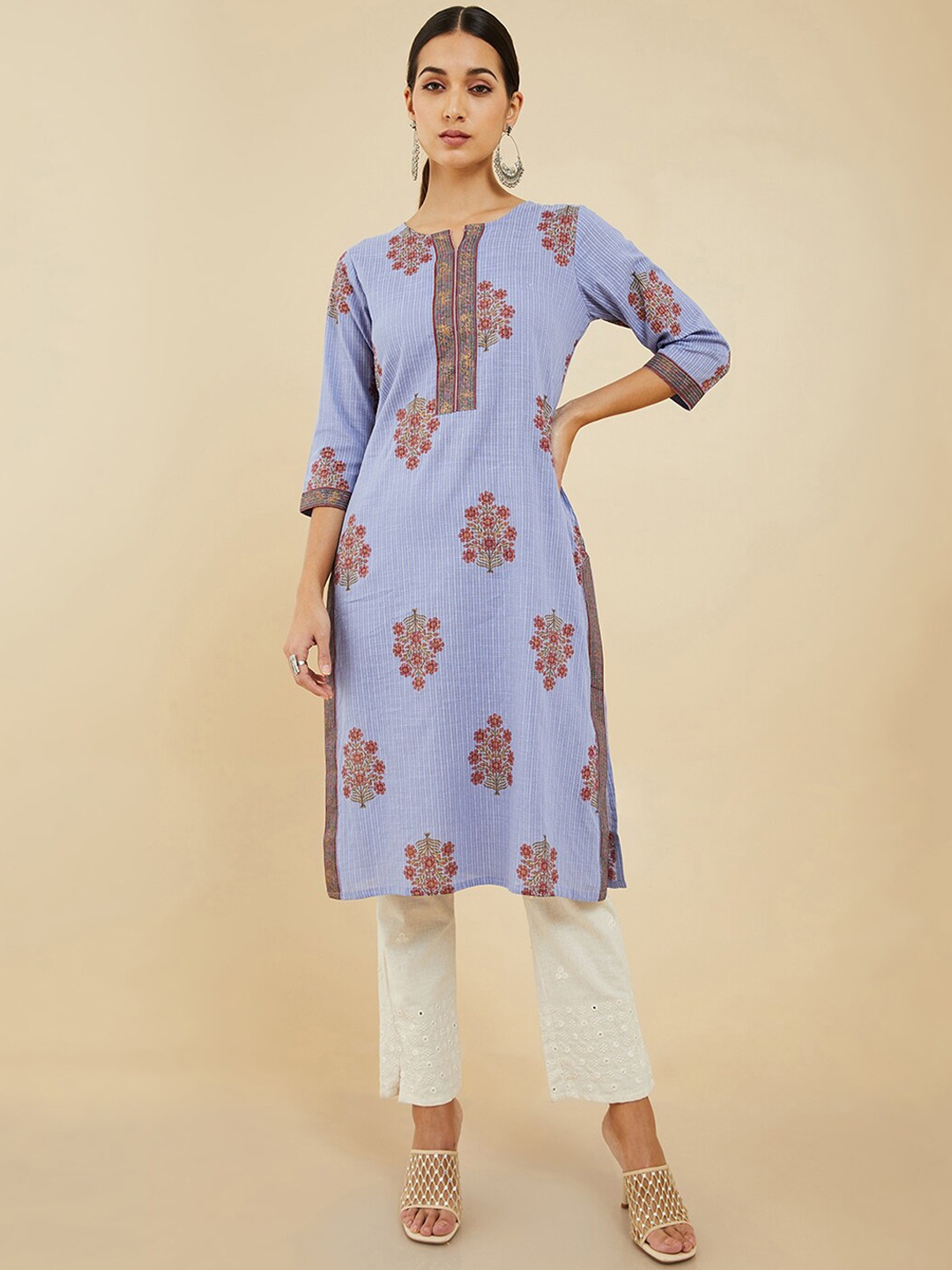 

Soch Women Floral Printed Regular Sleeves Thread Work Kurta, Purple