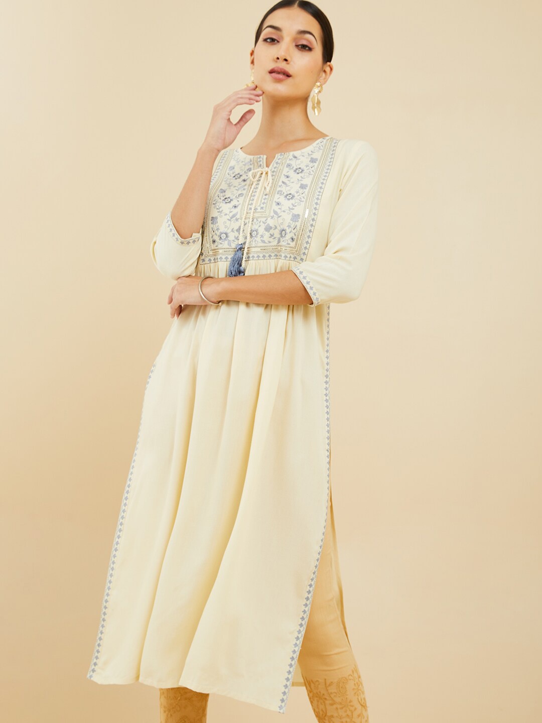 

Soch Women Embroidered Floral A-Line Notched Neck Kurta, Off white