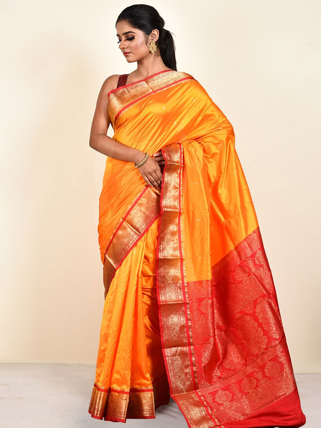 

AllSilks Zari Silk Blend Kanjeevaram Saree, Yellow