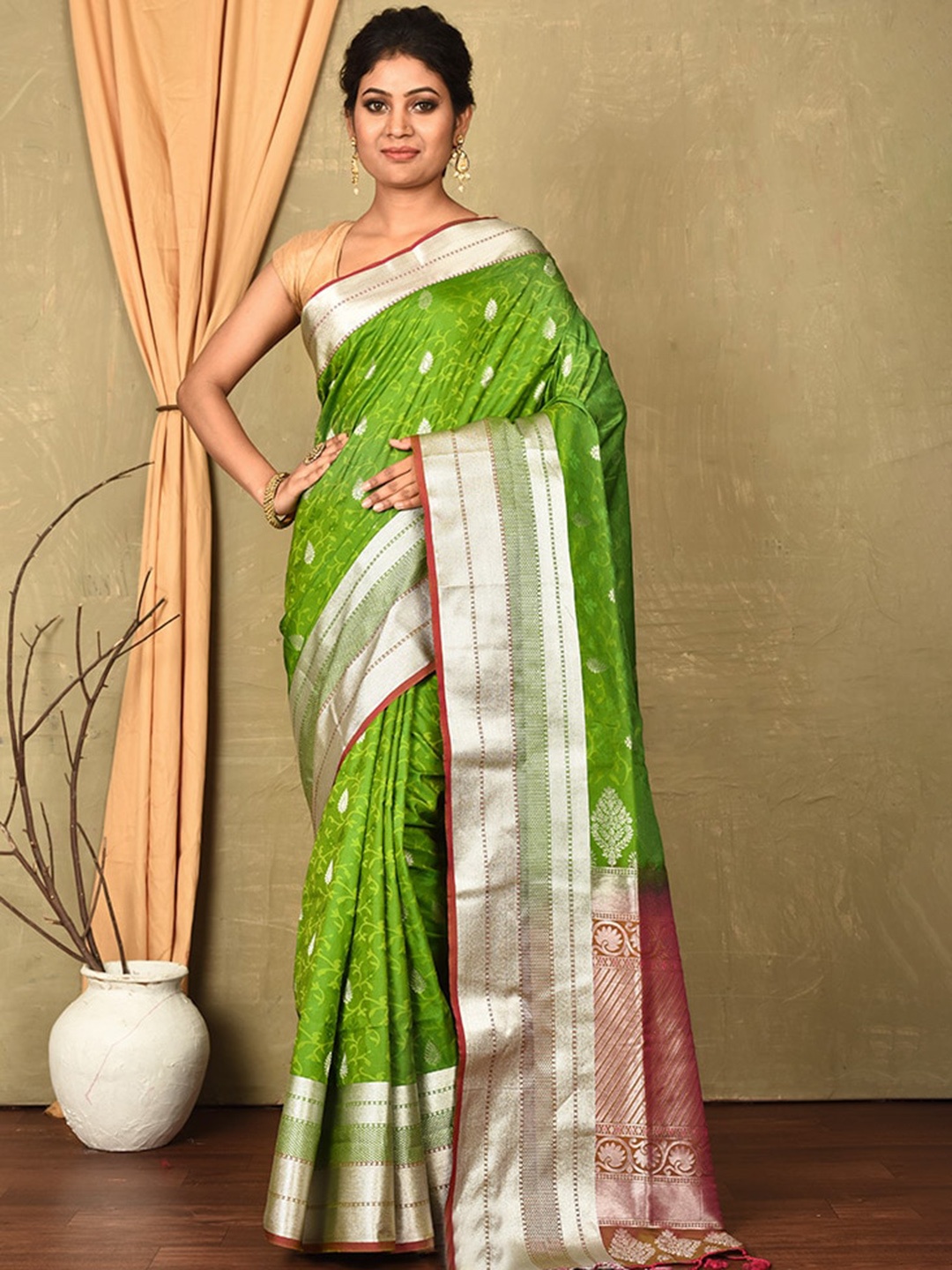

AllSilks Woven Design Zari Silk Blend Kanjeevaram Saree, Green