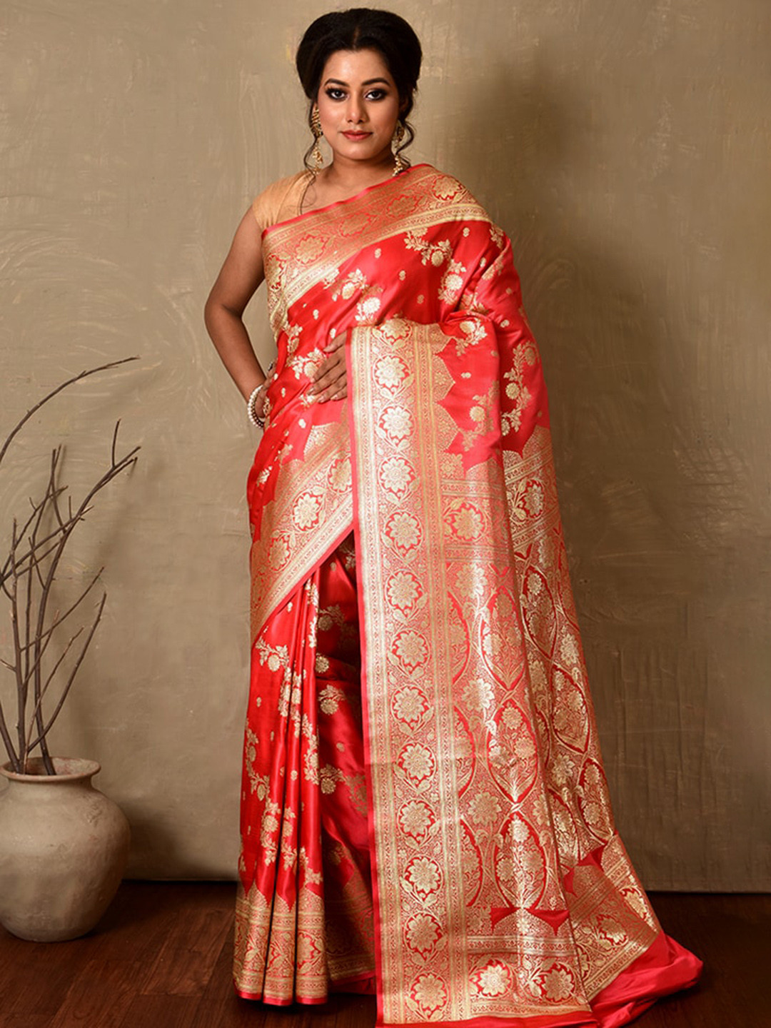 

AllSilks Woven Design Zari Silk Blend Banarasi Saree, Pink