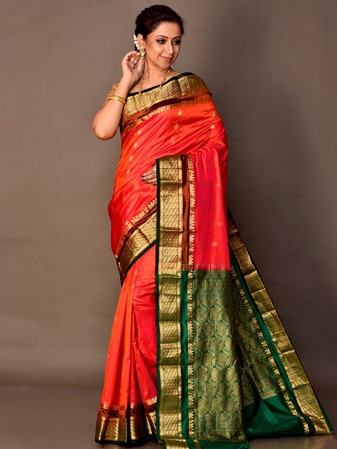 

AllSilks Woven Design Zari Silk Blend Kanjeevaram Saree, Pink