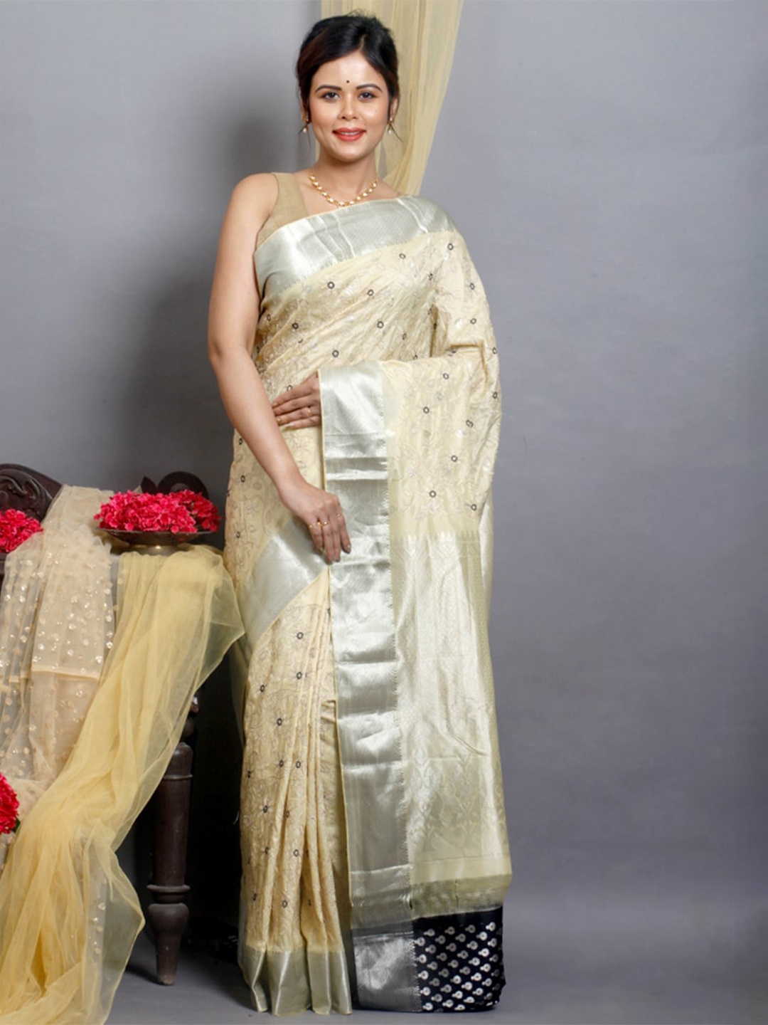 

AllSilks Ethnic Motifs Zari Pure Silk Kanjeevaram Saree, Cream
