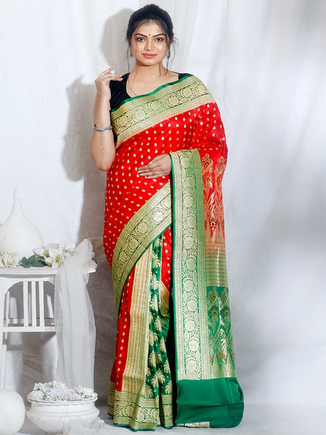 

AllSilks Red & Green Floral Zari Pure Silk Banarasi Saree