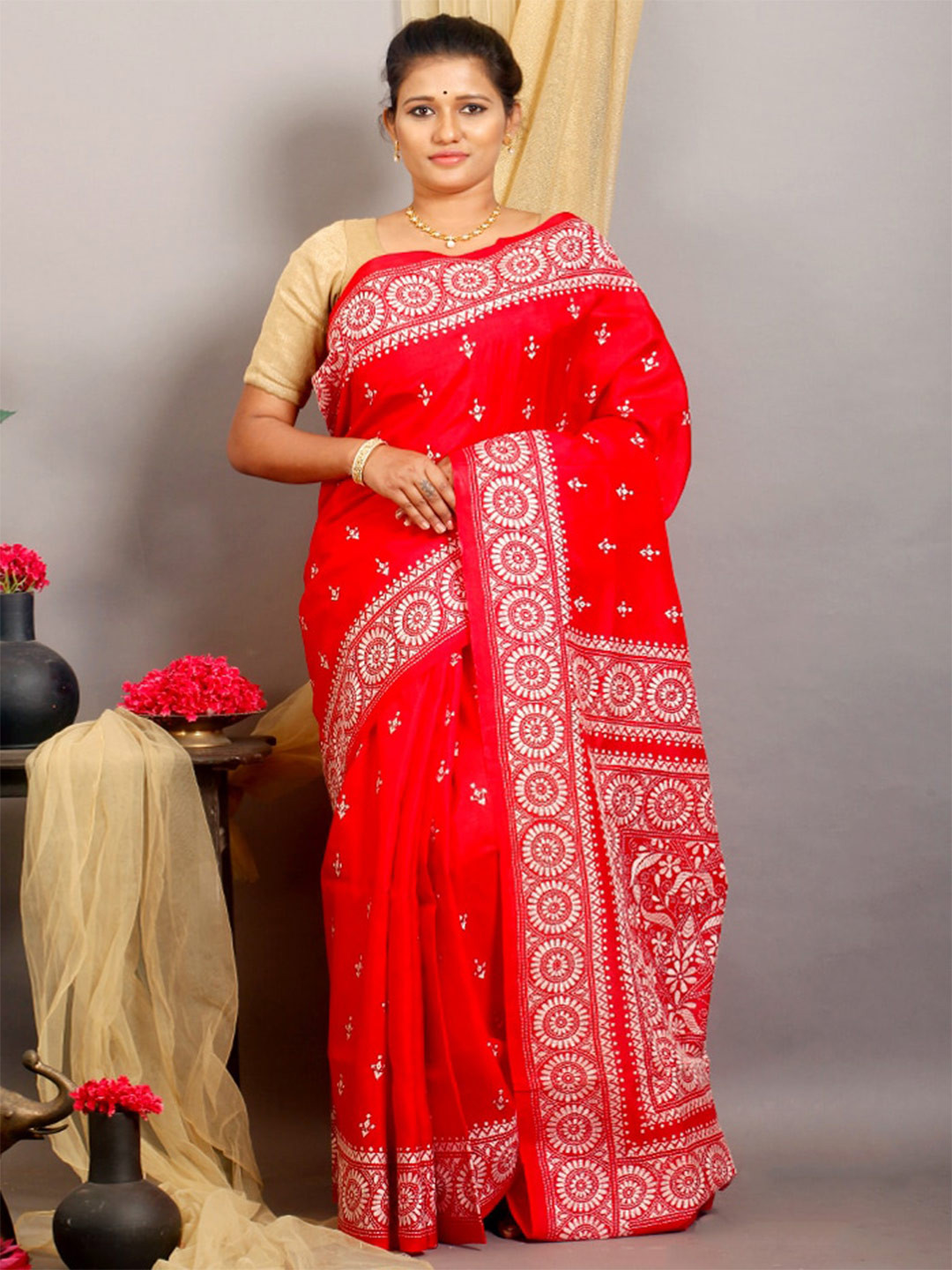 

AllSilks Floral Pure Silk Murshidabad silk Saree, Red
