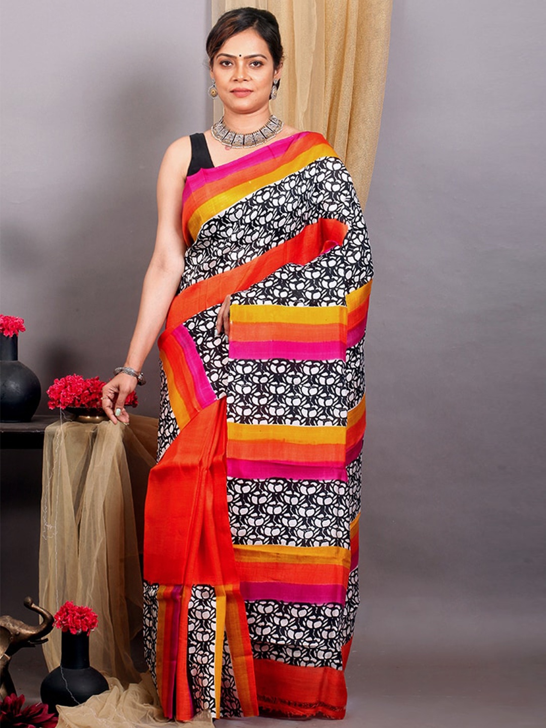 

AllSilks Abstract Printed Pure Silk Saree, Black
