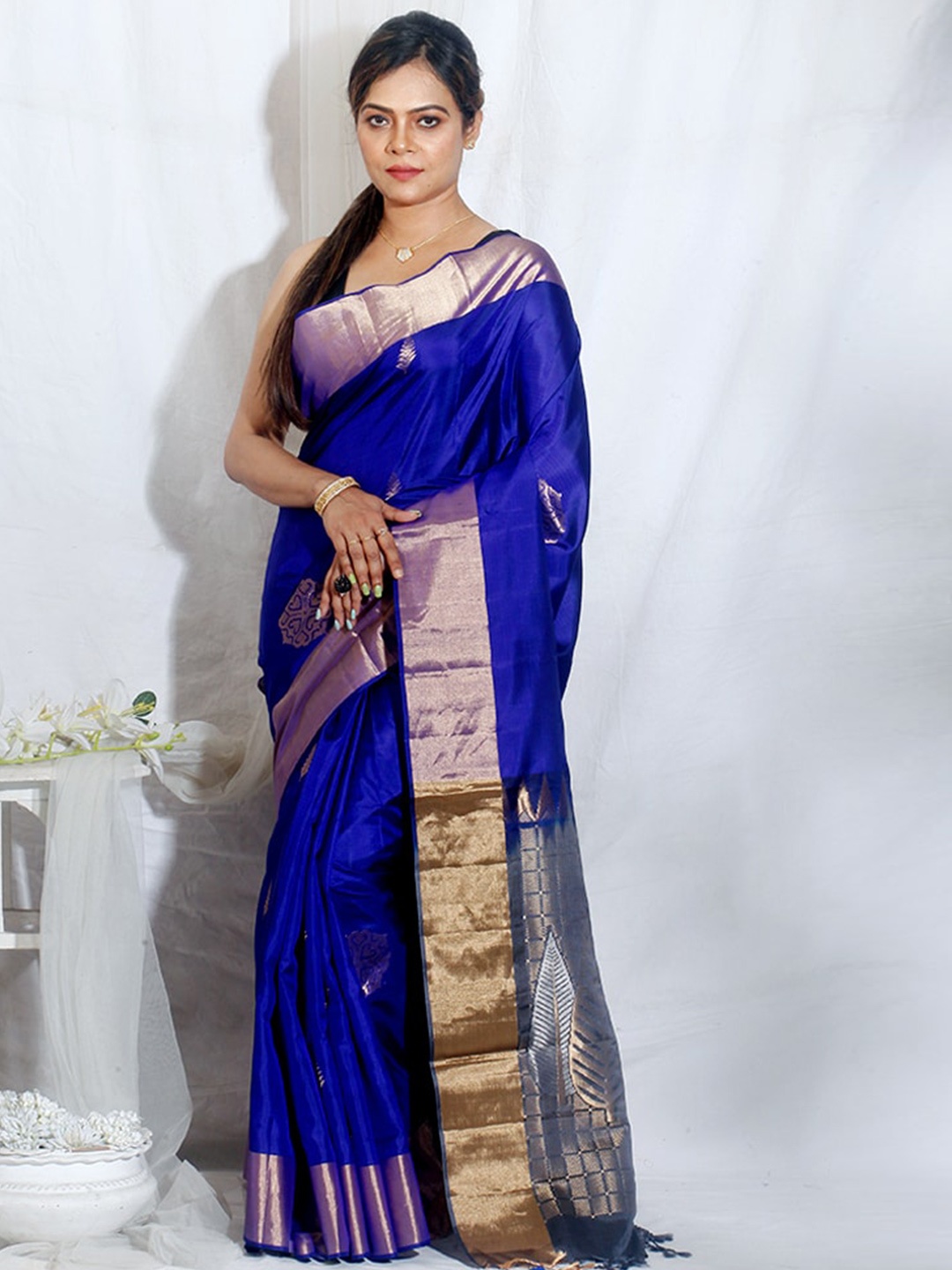 

AllSilksWoven Design Zari Pure Silk Kanjeevaram Saree, Blue