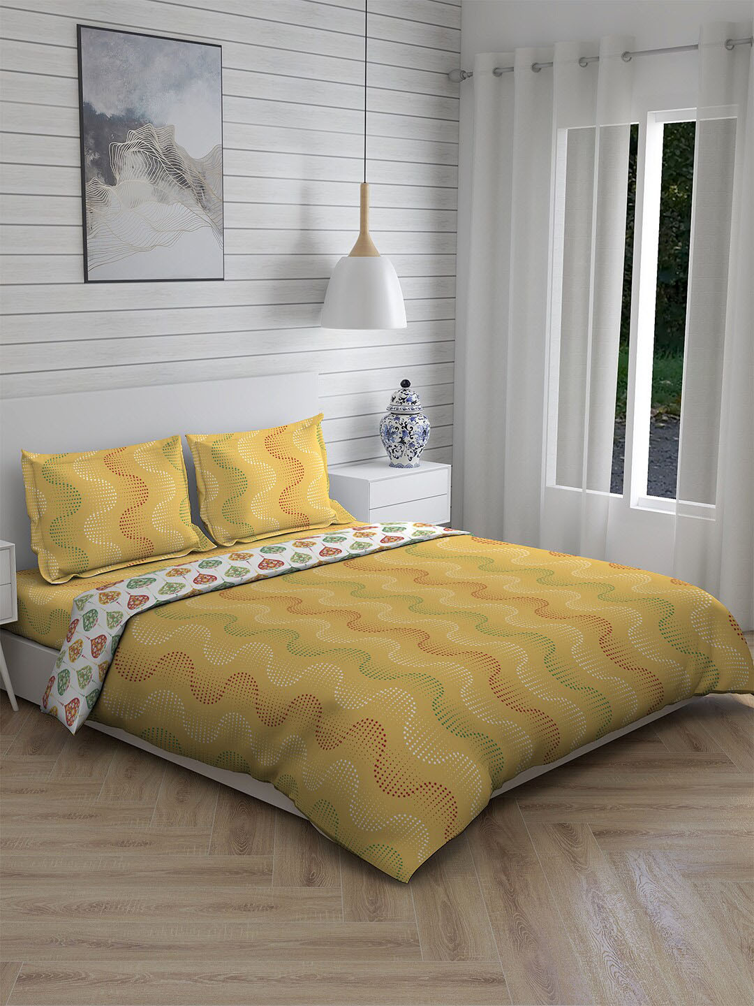 

Layers Printed 250 TC Pure Cotton Double King Bedding Set, Yellow