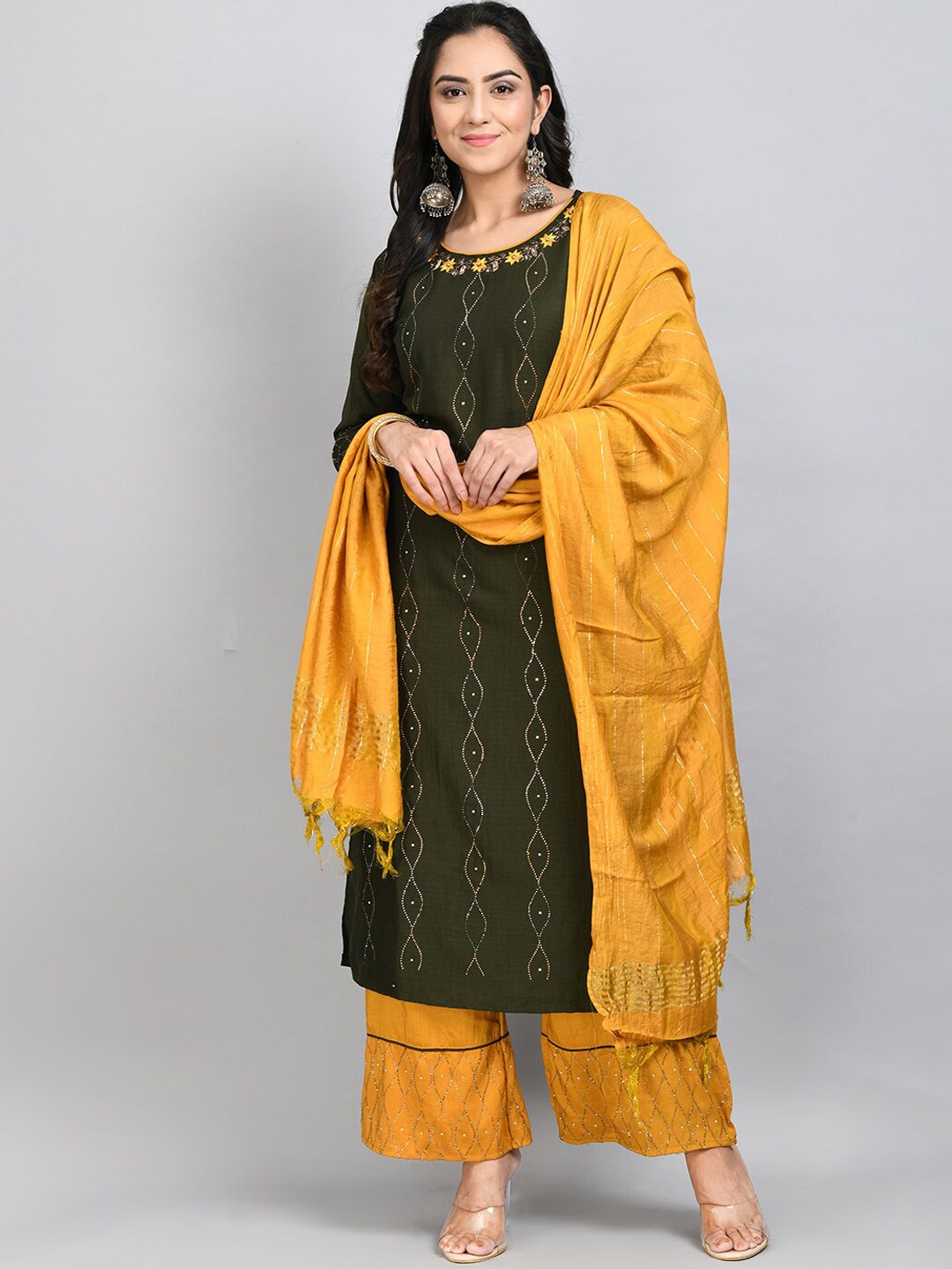 

DesiNoor.com Ethnic Motifs Yoke Design Beads and Stones Kurta With Palazzos & Dupatta, Green