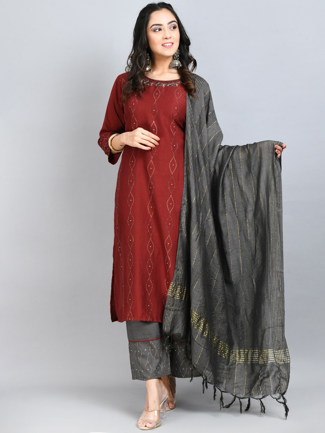 

DesiNoor.com Women Embroidered Kurta with Palazzos & With Dupatta, Maroon