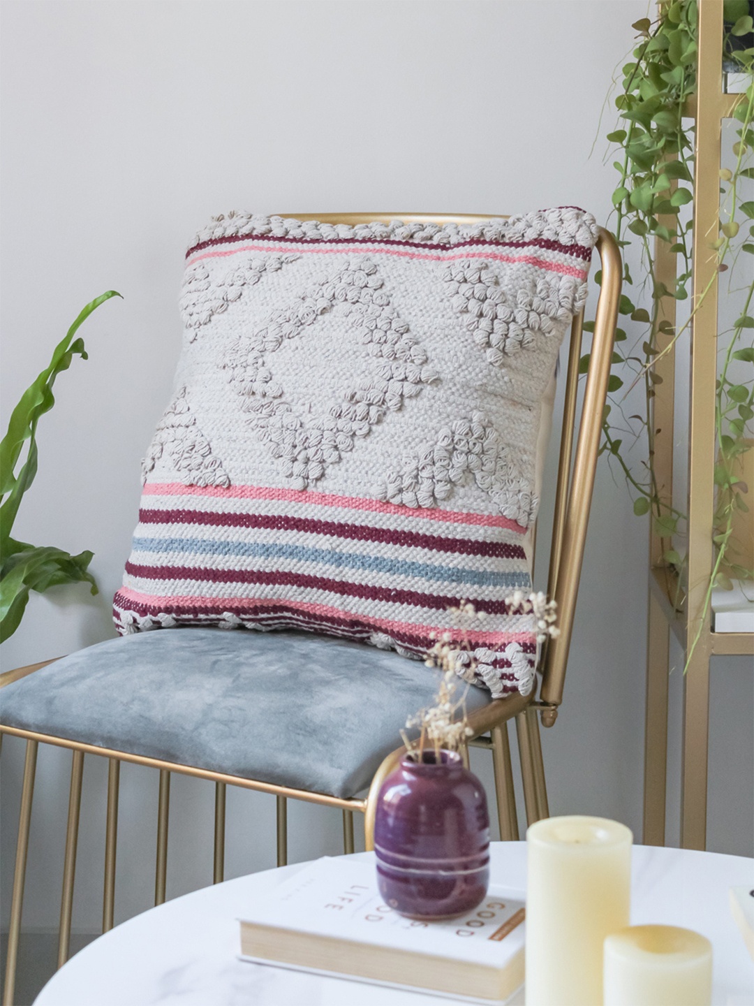 

Nestasia Abstract Square Cushion Covers, White
