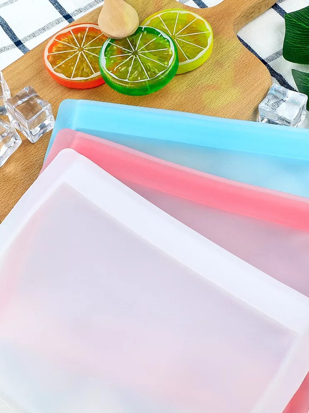 MARKET99 Red Reusable Silicone Slider Lock Food Bags For Preservation
