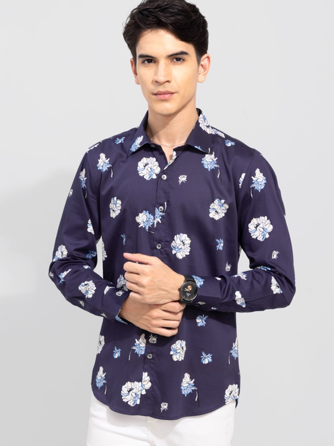 

Snitch Men Slim Fit Floral Printed Casual Shirt, Blue