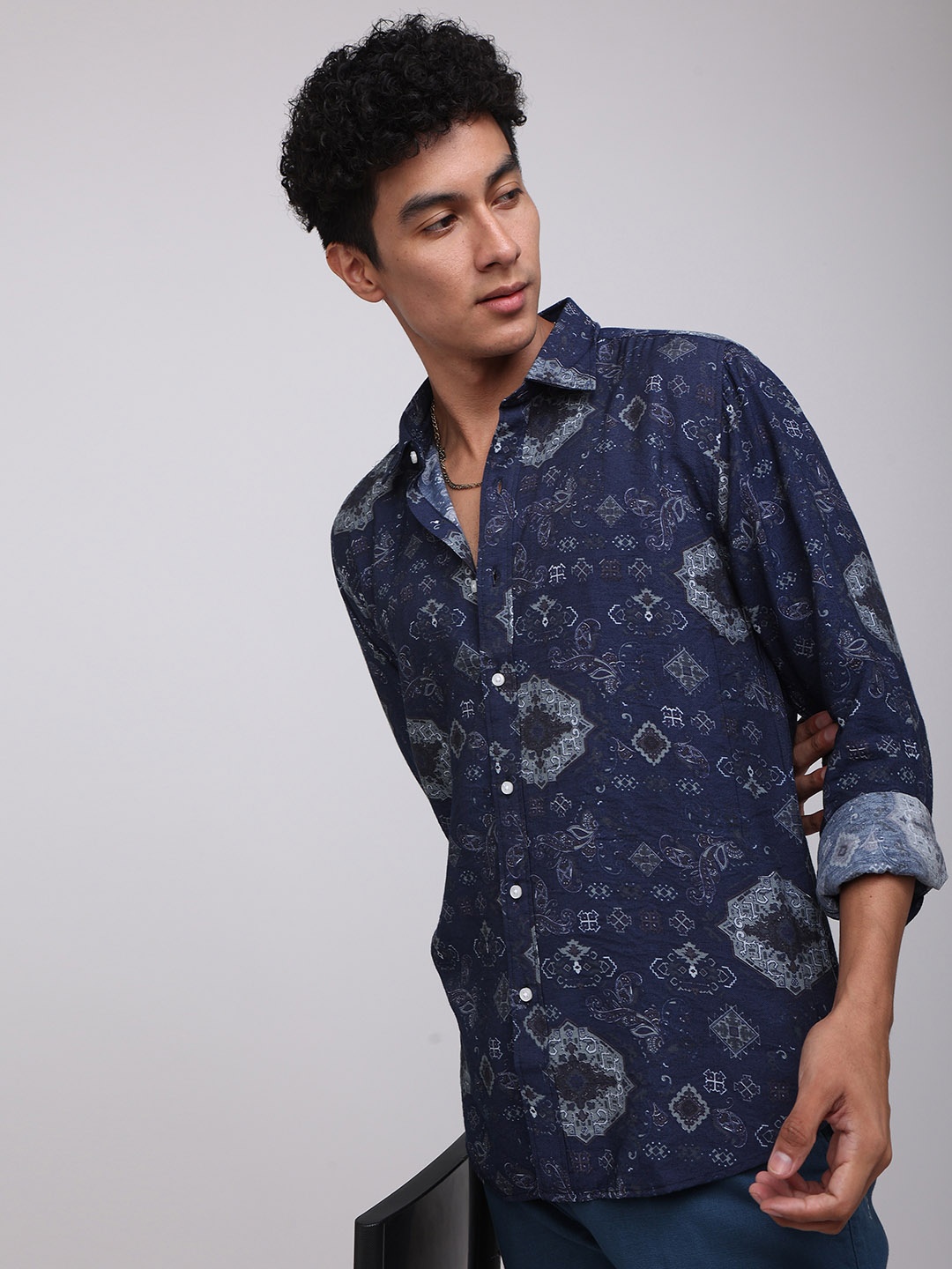 

Snitch Men Slim Fit Printed Casual Shirt, Blue