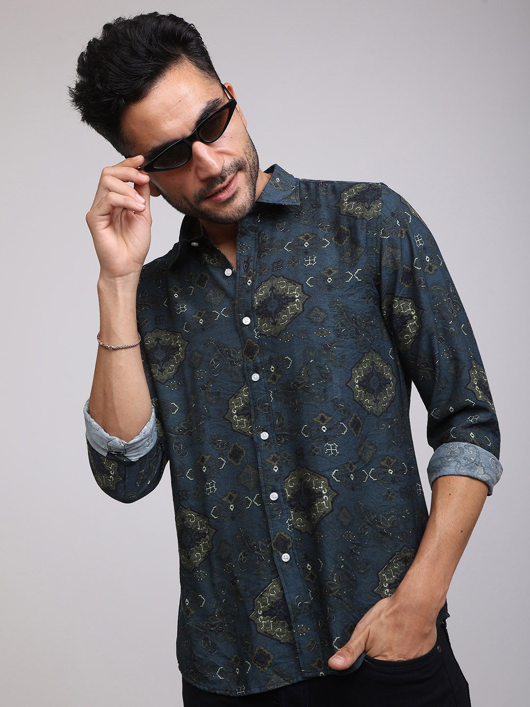 

Snitch Men Slim Fit Printed Cotton Casual Shirt, Blue