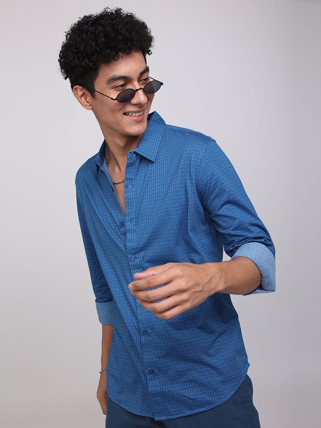 

Snitch Men Slim Fit Printed Cotton Casual Shirt, Blue