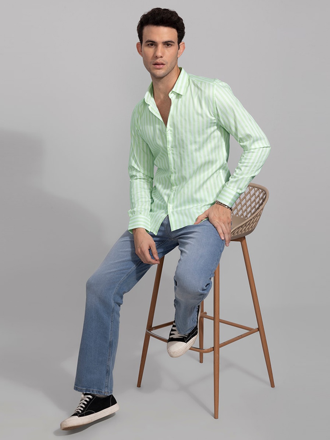 

Snitch Slim Fit Striped Cotton Casual Shirt, Green