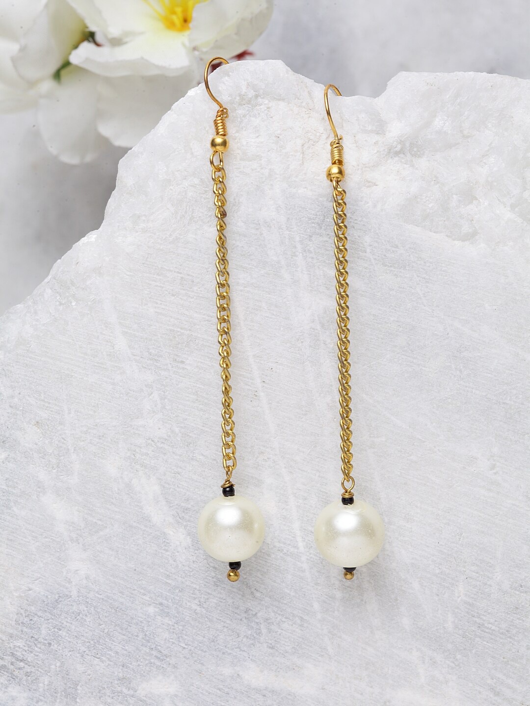 

DUGRISTYLE Gold-Plated Classic Pearl Drop Earrings, Na