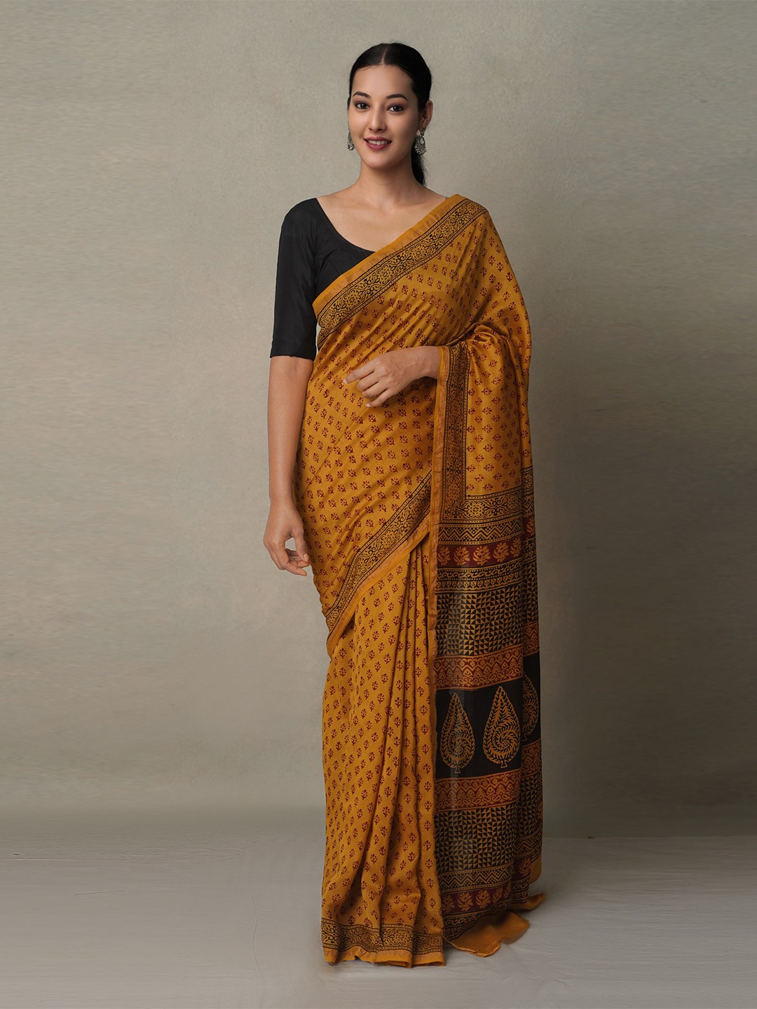 

Unnati Silks Floral Pure Cotton Chanderi Saree, Mustard