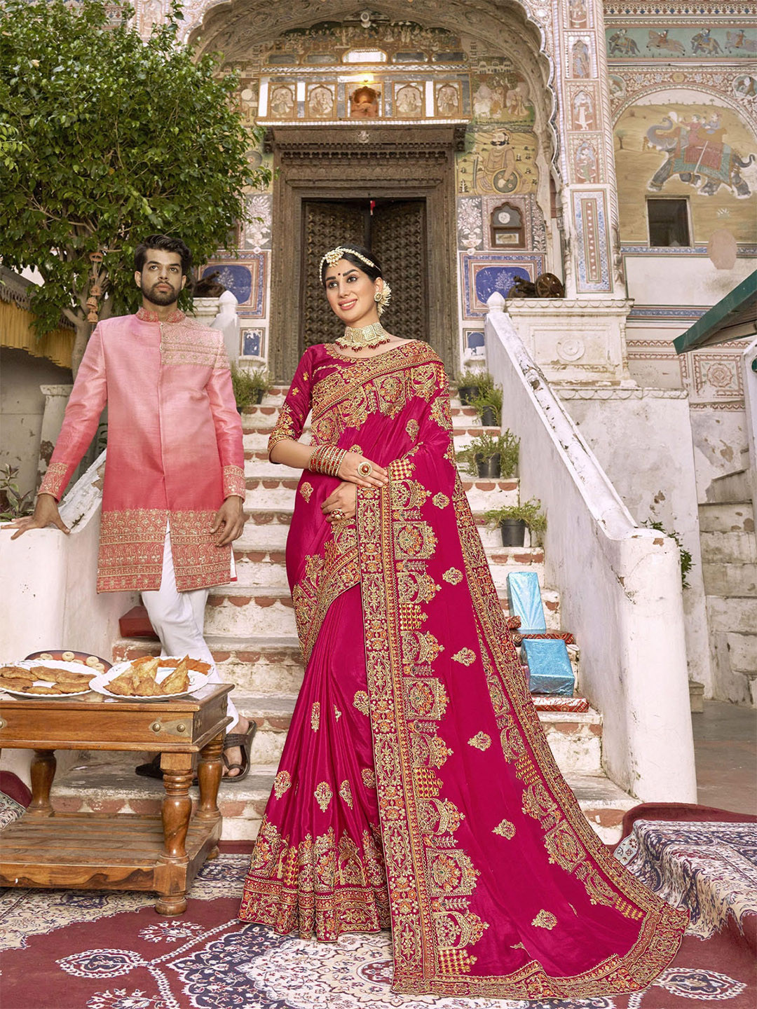 

ODETTE Ethnic Motifs Embroidered Art Silk Saree, Pink