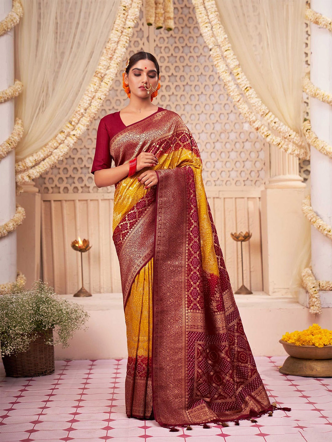 

ODETTE Woven Design Zari Silk Blend Saree, Yellow