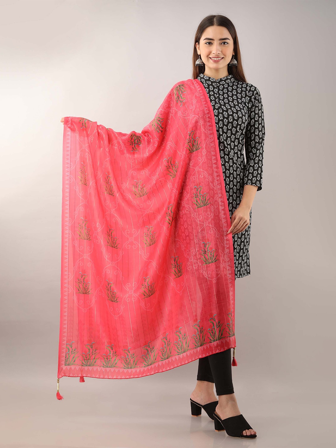 

KALINI Pink & Green Printed Art Silk Dupatta