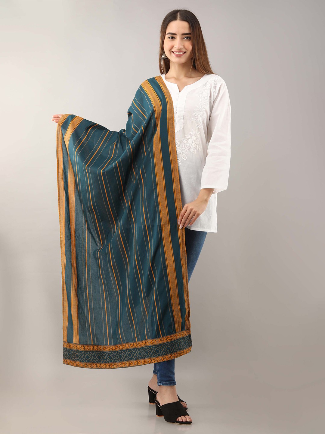 

KALINI Green & Mustard Printed Pure Cotton Dupatta