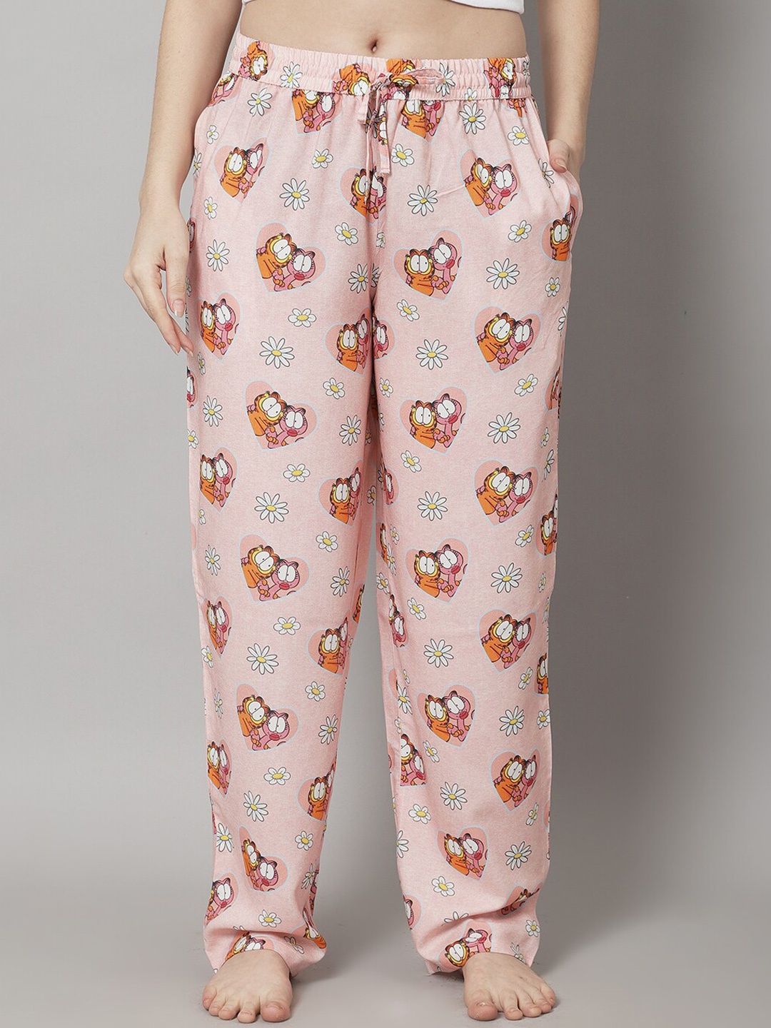 

Shararat Women Love Struck Garfield Printed Lounge Pants, Pink