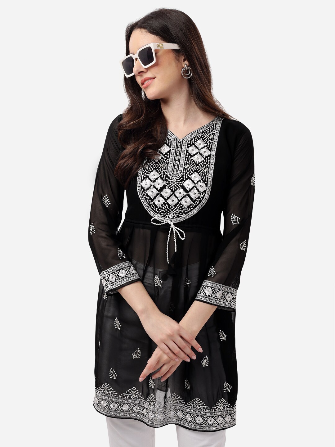 

WEAVETECH IMPEX Black Heavy Embroderied & Sequin Georgette Longline Top