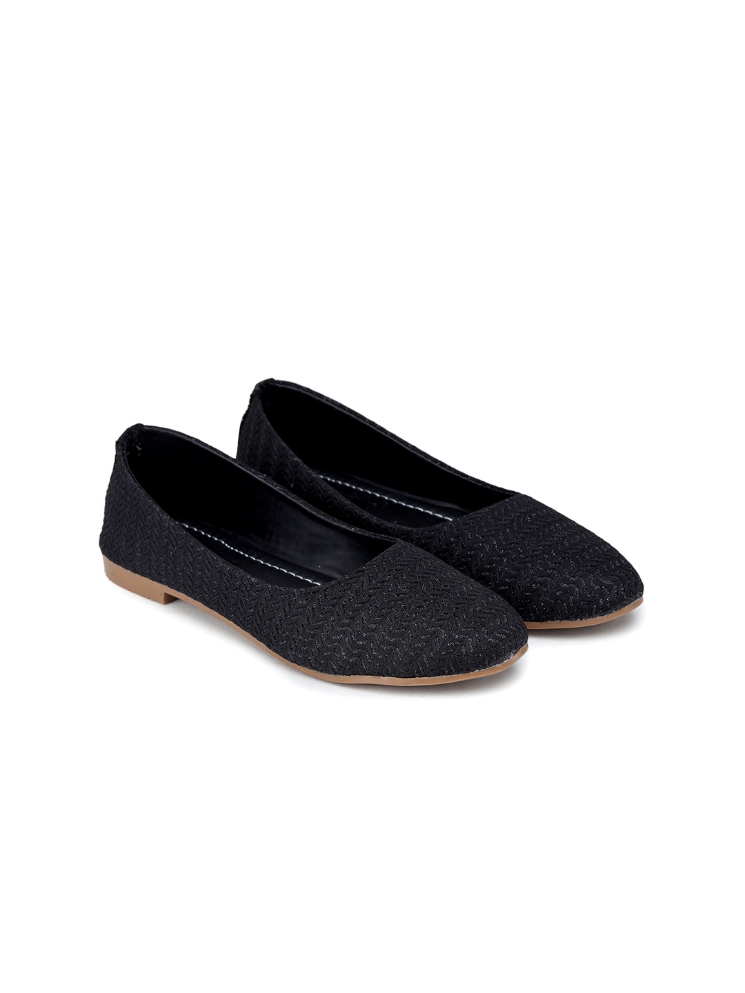 

WOMENS BERRY Women Solid Ballerinas, Black