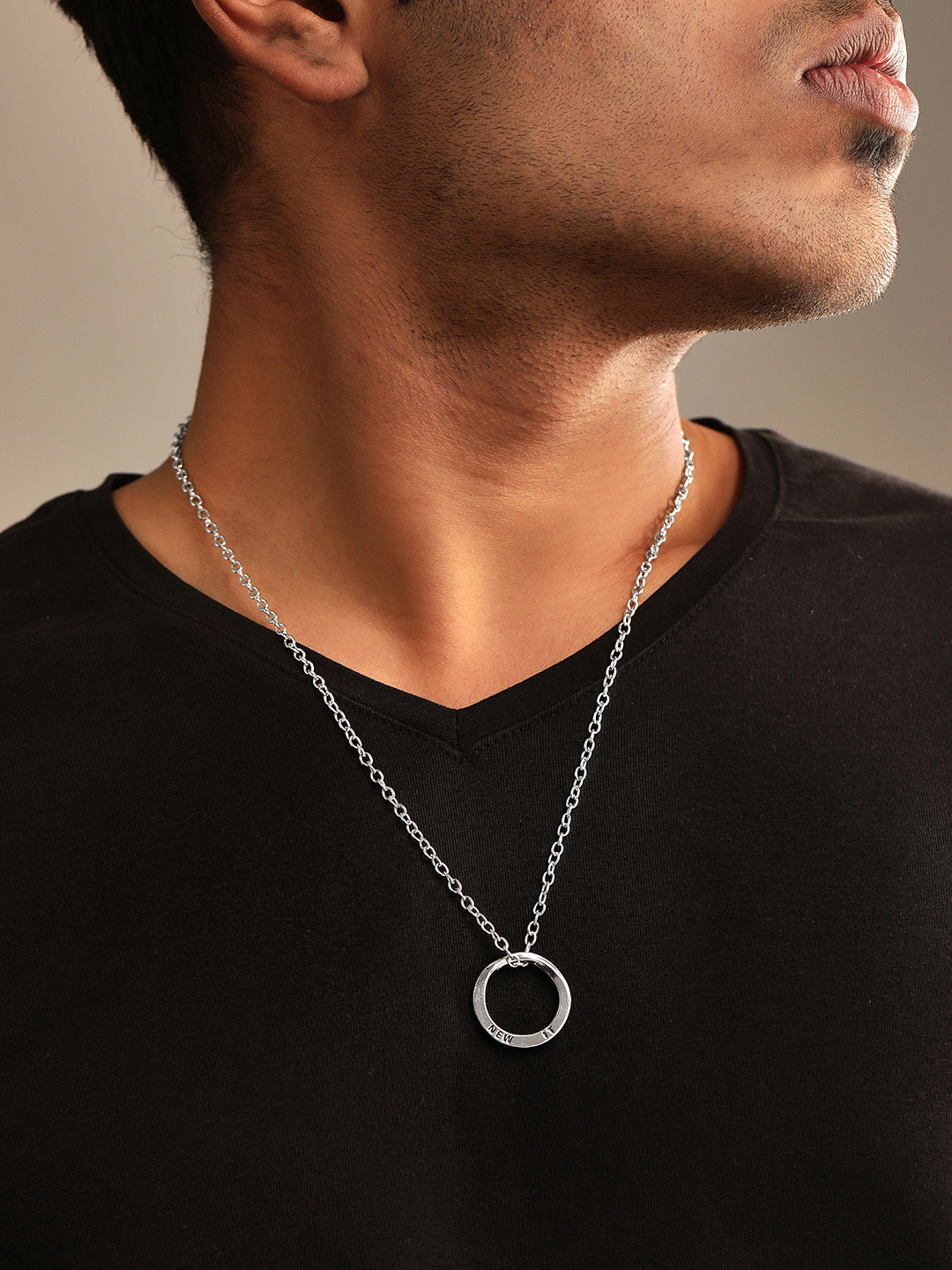 

Roadster Men Brass Silver-Plated Necklace