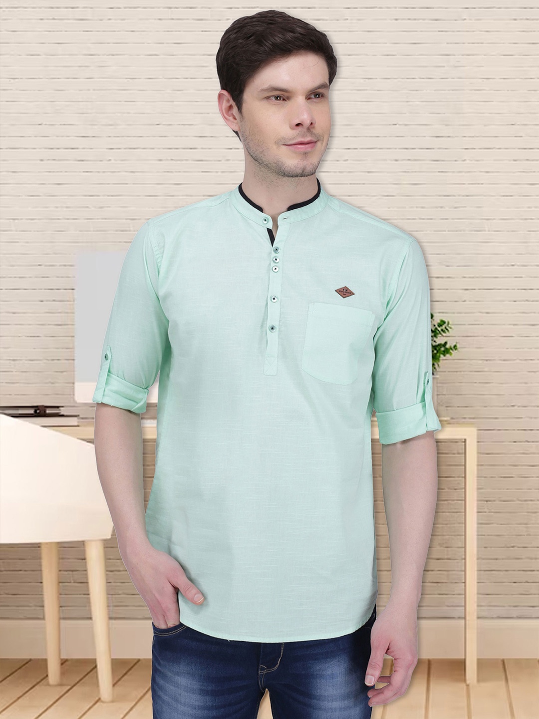 

Kuons Avenue Men Mandarin Collar Pure Cotton Kurta, Green