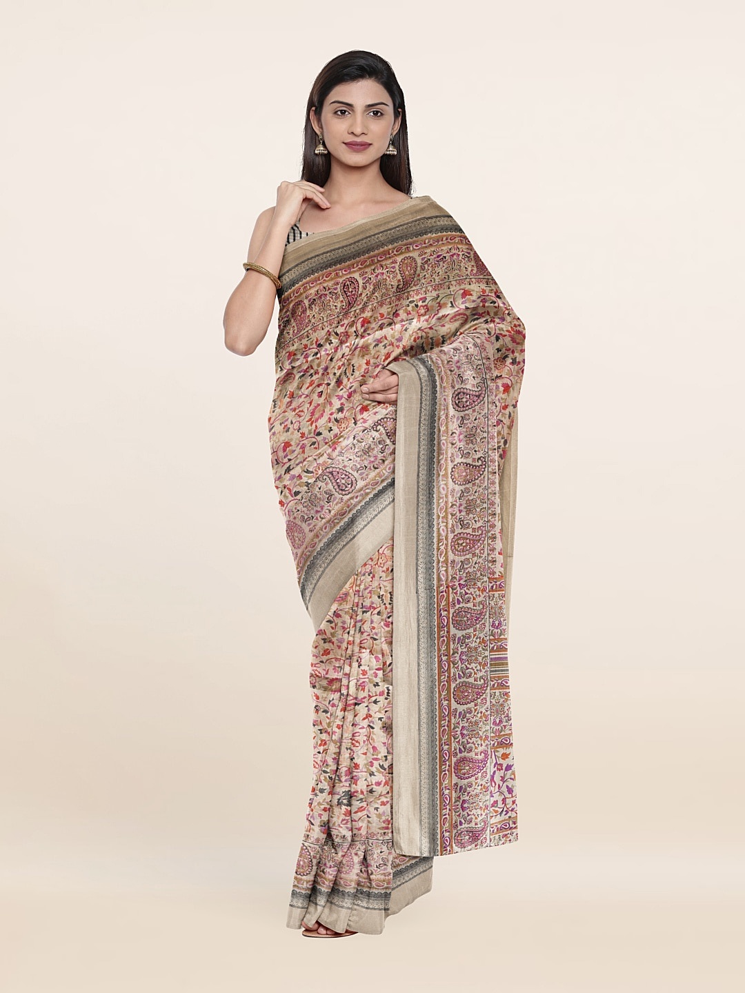 

Pothys Paisley Saree, Cream