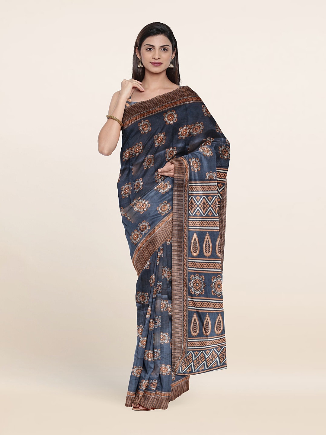 

Pothys Ethnic Motifs Printed Saree, Grey