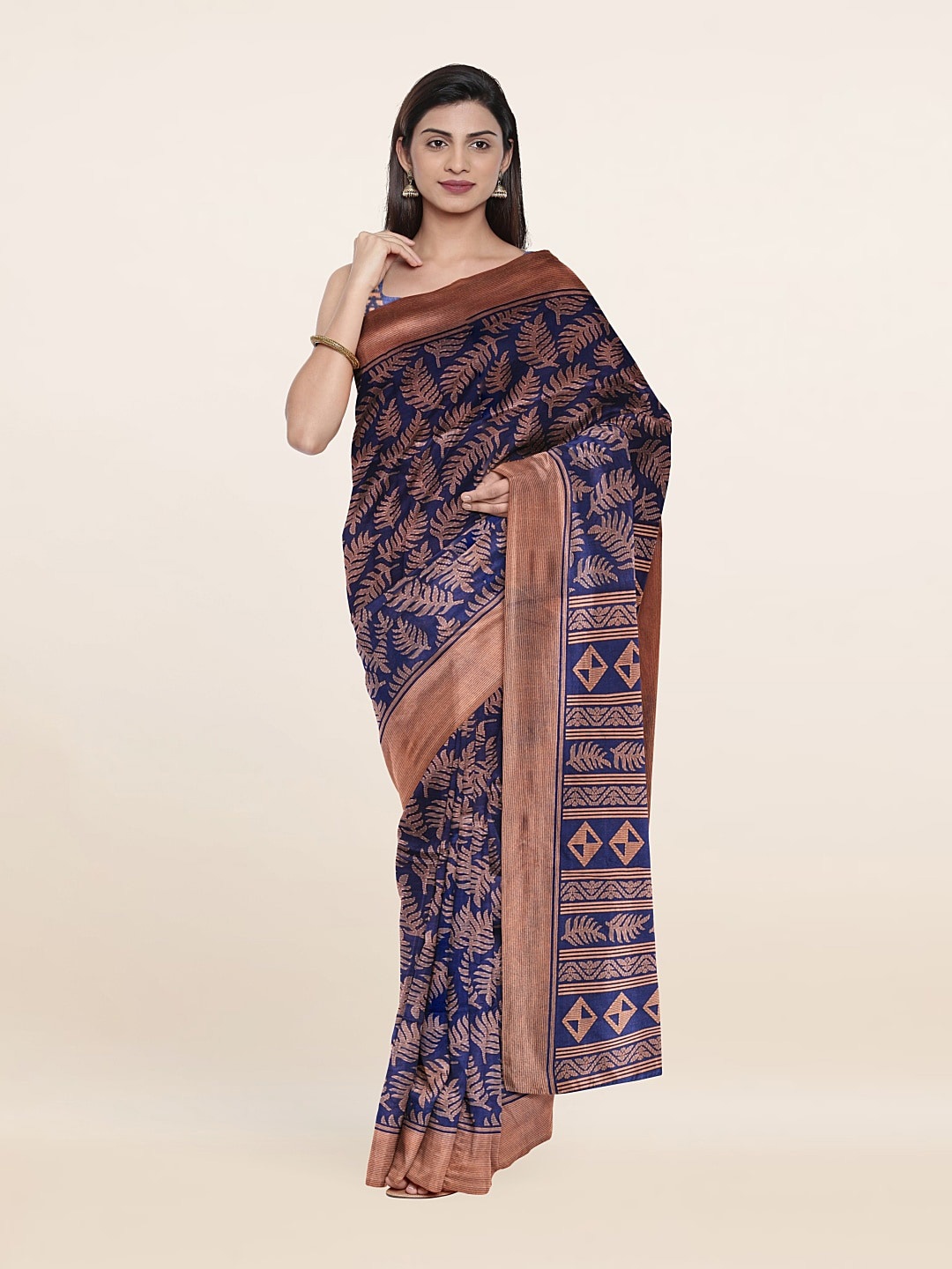 

Pothys Floral Printed Cotton Blend Saree, Blue