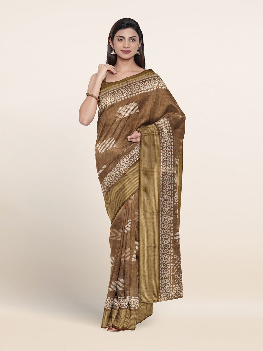 

Pothys Batik Printed Cotton Blend Saree, Khaki