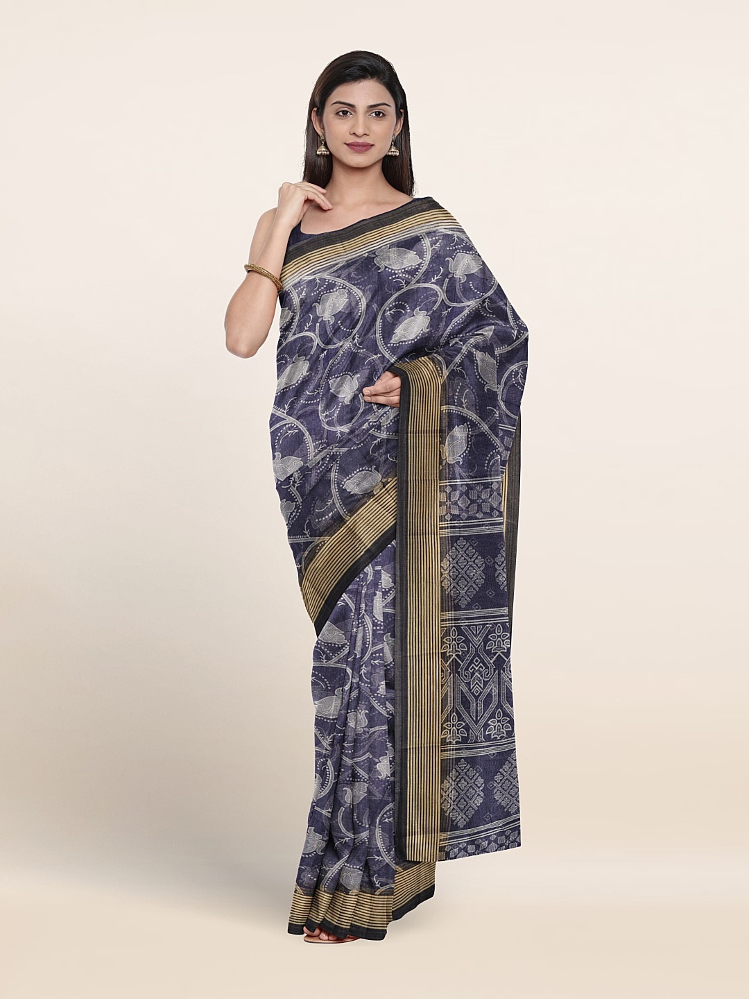 

Pothys Floral Printed Cotton Blend Saree, Blue