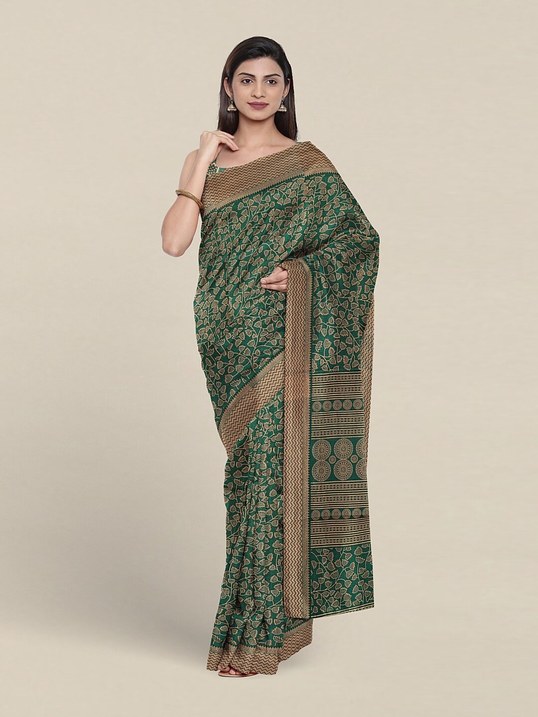 

Pothys Floral Printed Saree, Green