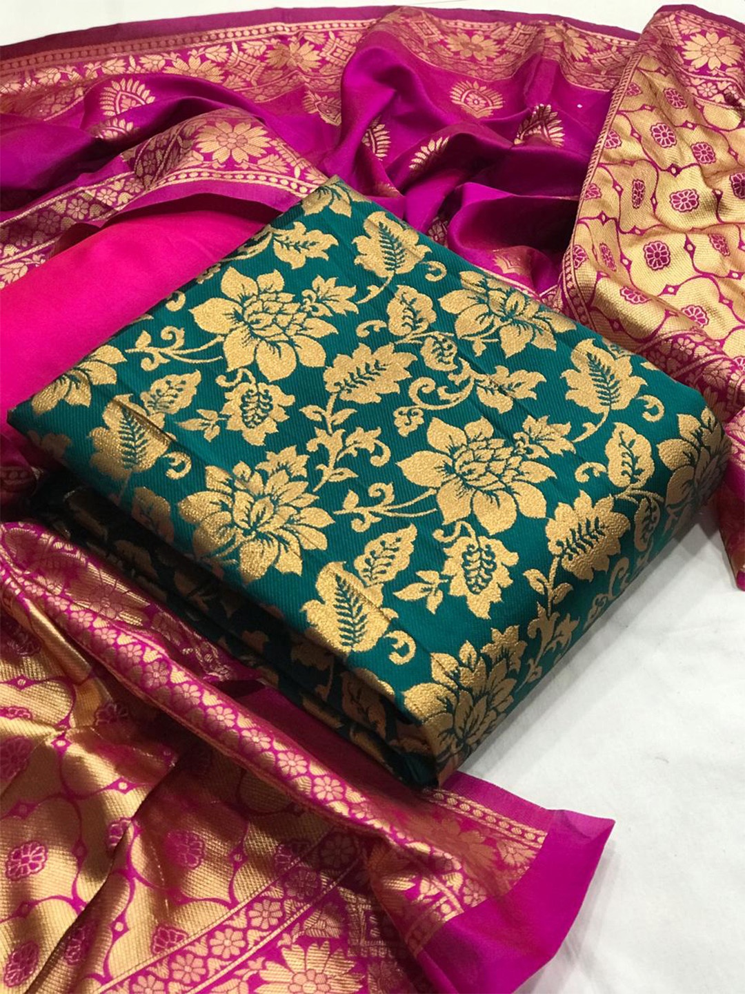 

MORLY Banarasi Jacquard Unstitched Dress Material, Green