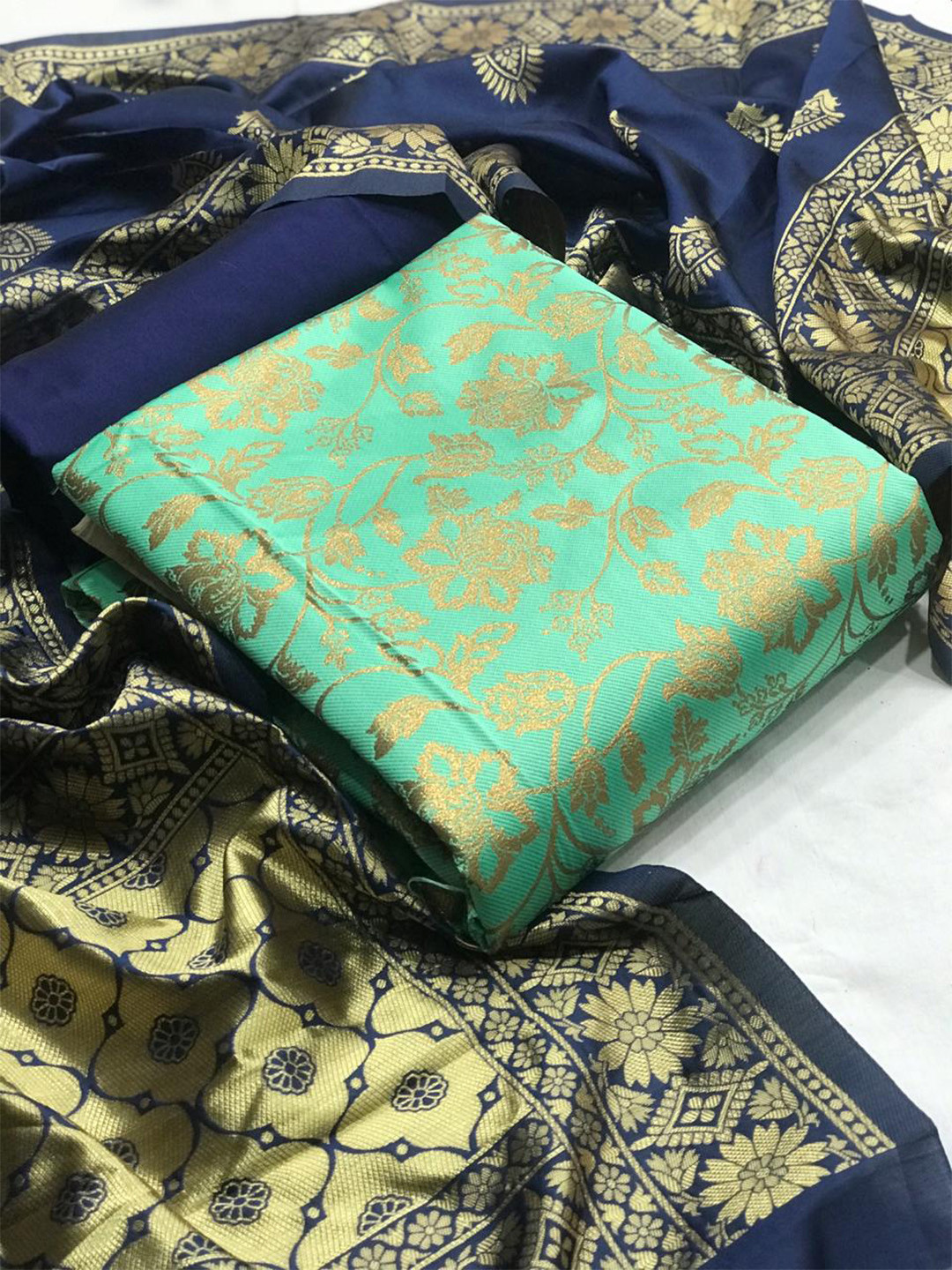 

MORLY Banarasi Jacquard Unstitched Dress Material, Sea green