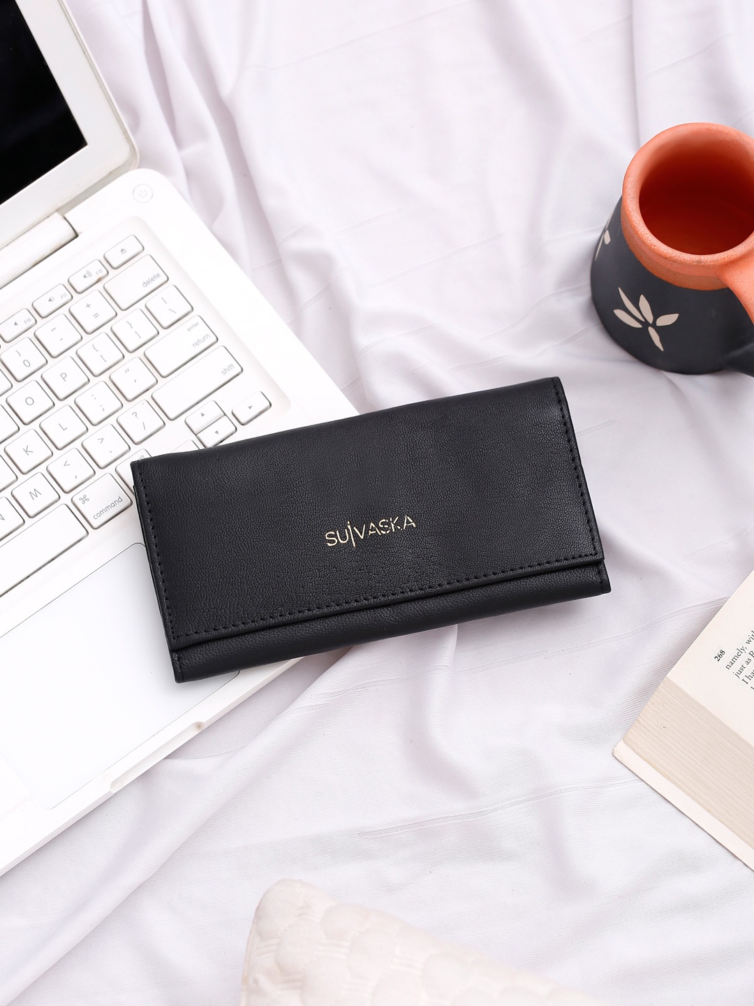 

Suvaska Leather Purse Clutch, Black