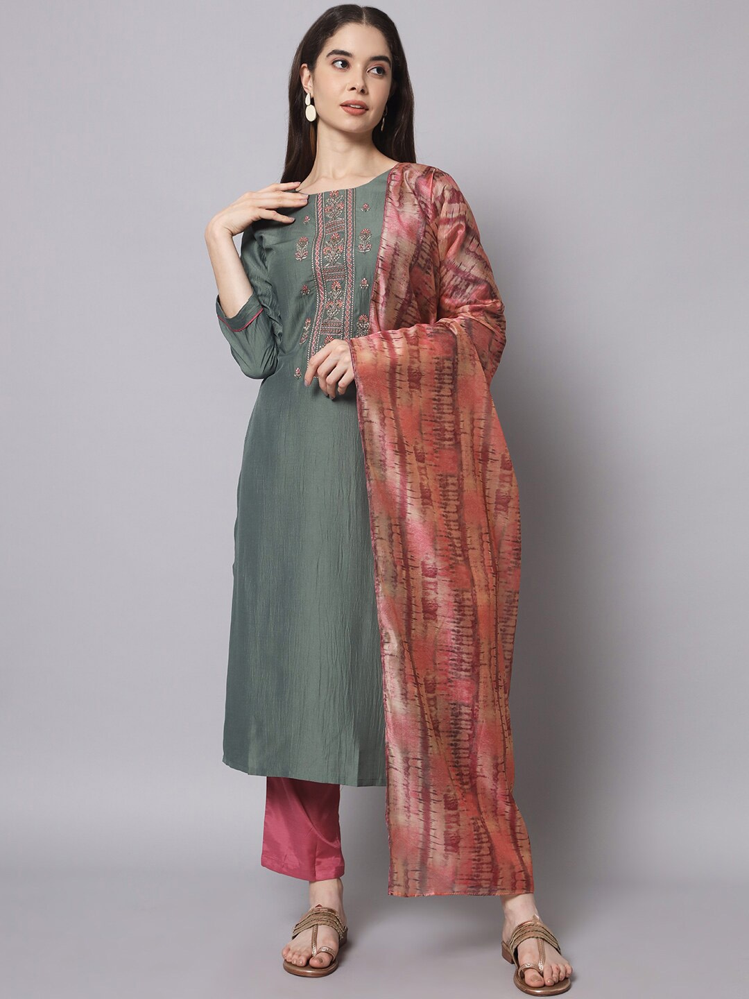 

Myshka Women Thread Work Kurta with Trousers & Dupatta, Grey