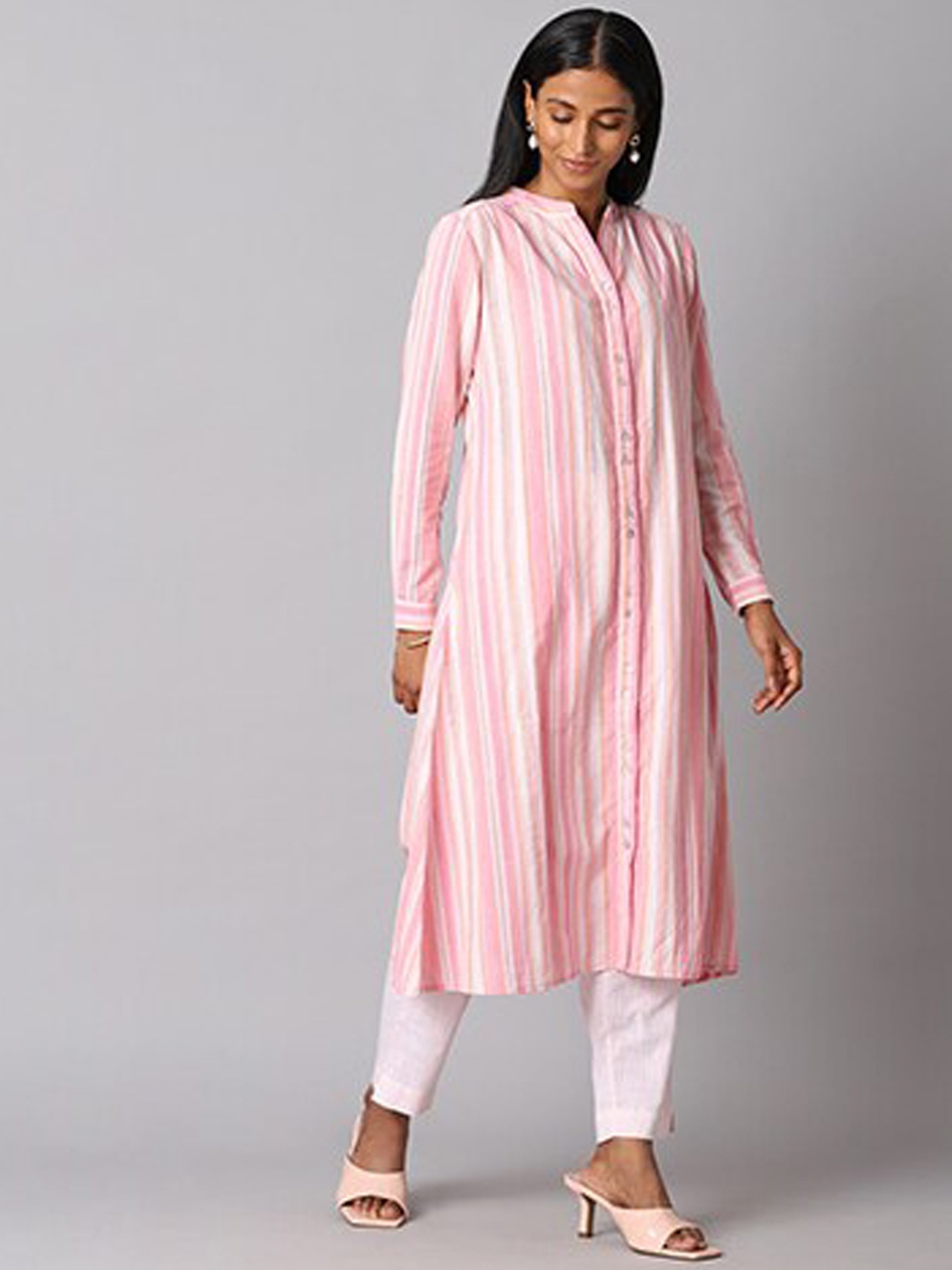 

Taneira Floral Printed Pure Cotton Kurta with Trousers, Pink