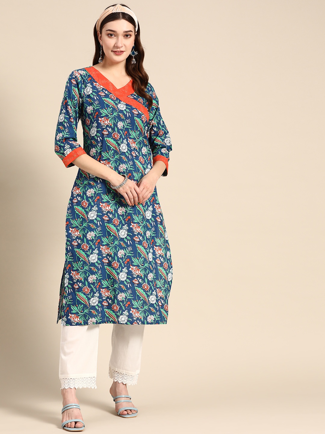 

Sangria Women Navy Blue & Orange Floral Printed Kurta