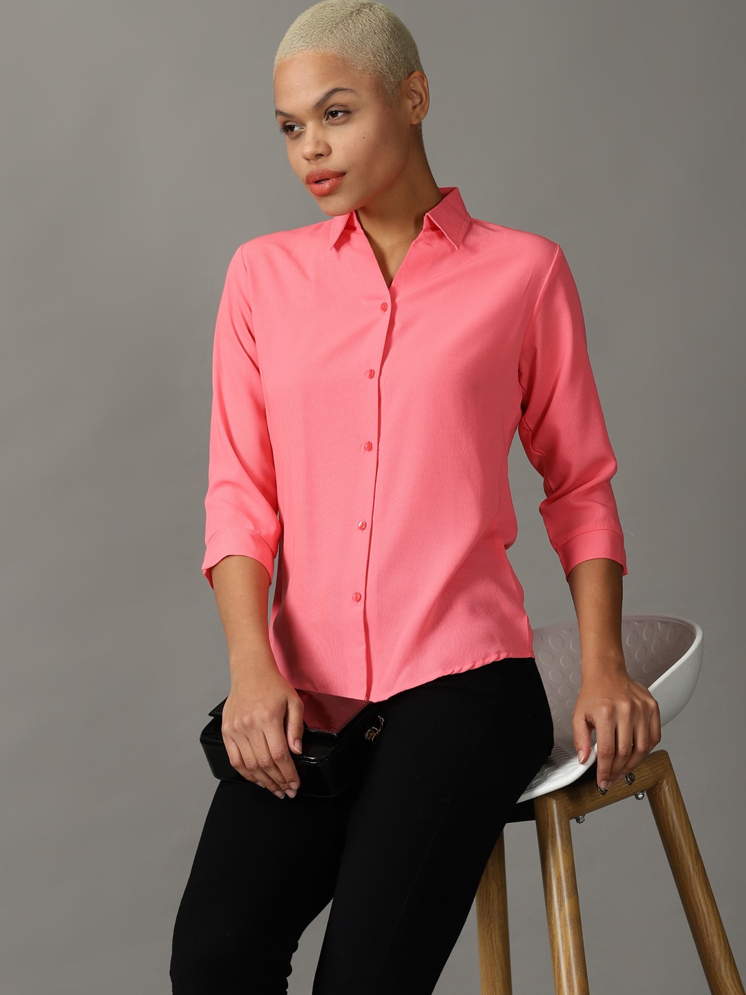 

SHOWOFF Women Spread Collar Casual Shirt, Peach