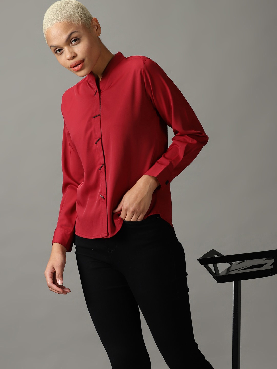 

SHOWOFF Women Mandarin Collar Casual Shirt, Maroon